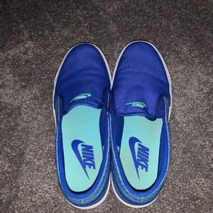 Nike slip ons
